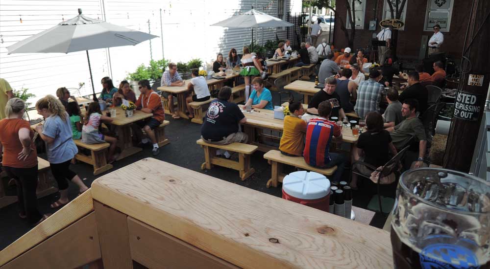 Round Rock Brass Tap Craft Beer Bar Round Rock , TX